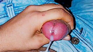 Indyjska szkoła mastrubacja na łóżku i poczuj organizm