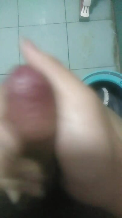 High school little slutty bitch in the bathroom oils up and takes off
