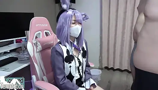 Спортзал получает награду для преданных фанатов обновленное угощение тела кримпаем сегодня вечером