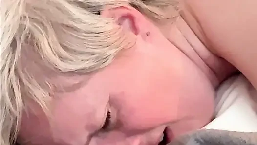 Horny MILF Can't Resist A Good Fucking