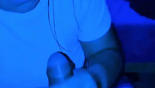 Die freundin meines mannes kommt auf mein gesicht