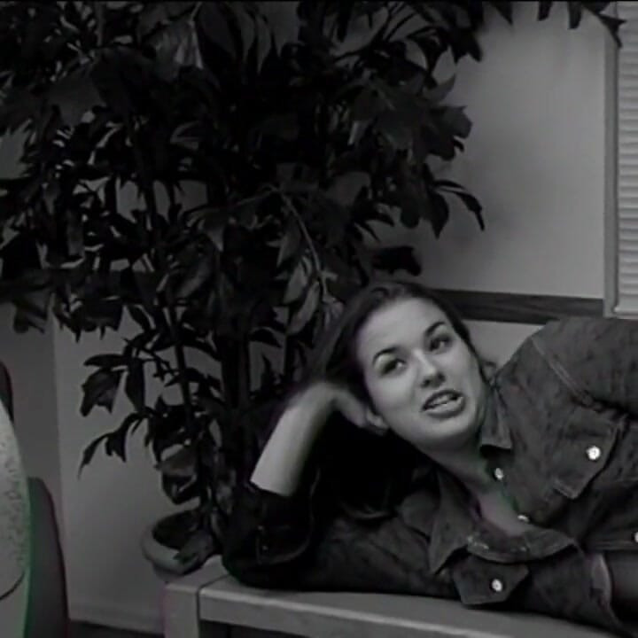 Duas Jovens Alunas Aprendem a Fazer Sexo