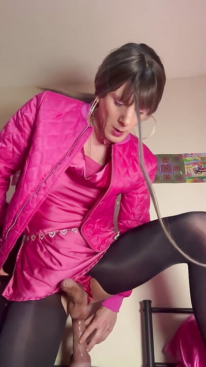 Jess Menunggang Dildo