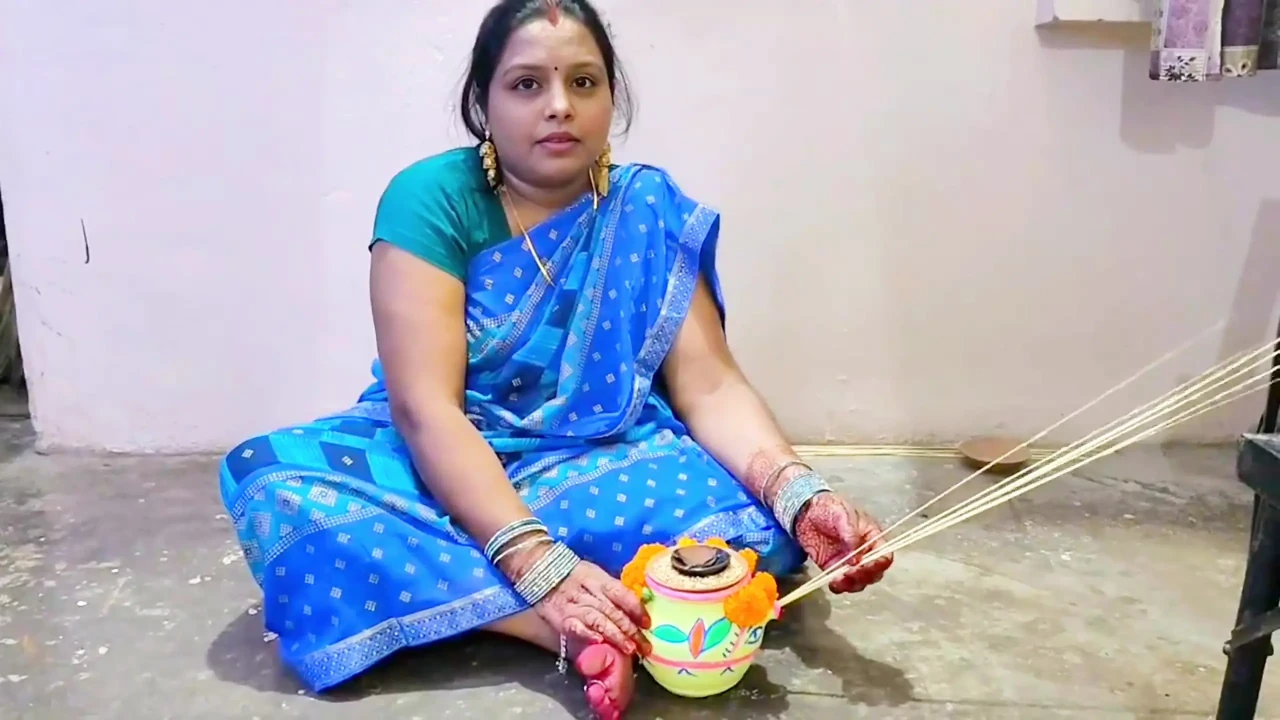 Karwa chauth me bhabhi ki chudai Hindi Audio