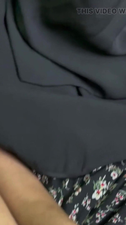 Saya mahu mengongkek bhabhi seksi saya apabila suaminya tiada di rumah | Klip 2