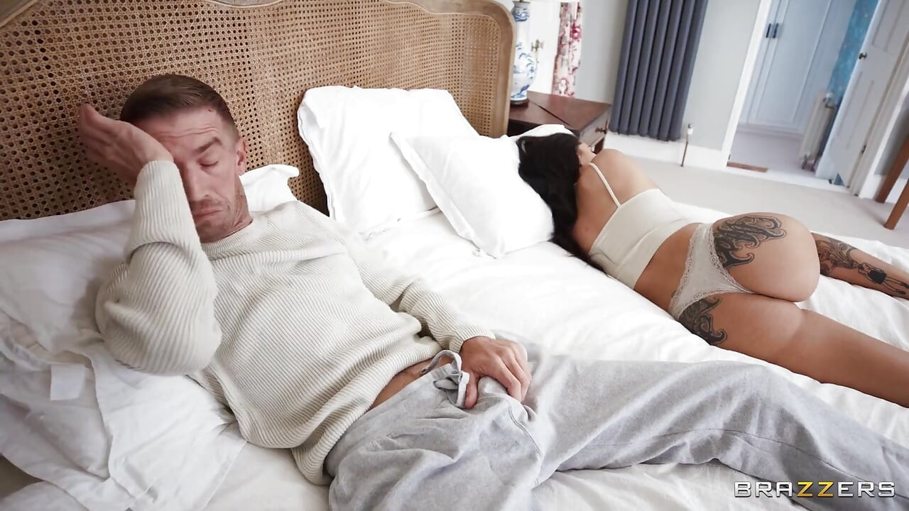 Brazzers - a Good Maid Coco Bae Can Clearn Cum off a Cock
