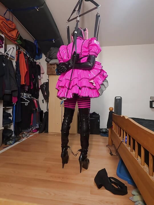 Sissy Maids Strap Self Bondage