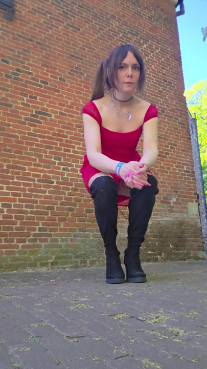 SissyJoyce sexy view by squatting down (in public)