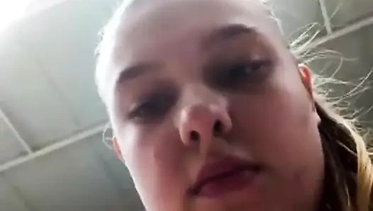 Leggins'te spor salonunda seksi eğitim