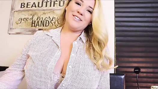 Üvey anne sana mastürbasyon yapmayı öğretiyor