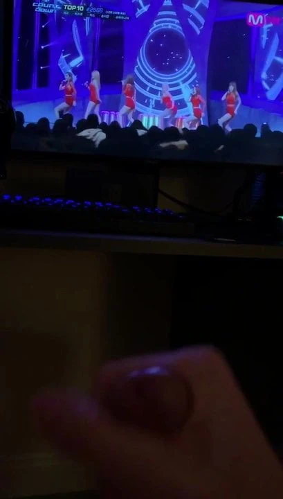 Hello Venus (K-pop) - Cum Tribute #3