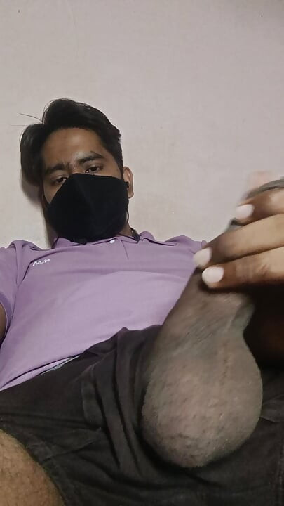 Desi boy masturbation with shareing contact number