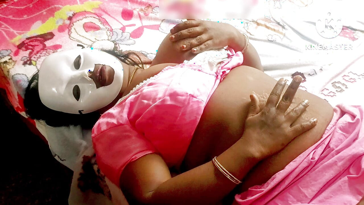 Desi geil meisje masturbeert en likt sperma