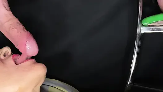 Ibu tiri sepong kontol sampai telan sperma banyak banget
