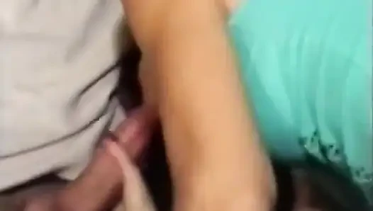 Ein heißes blondes blondes mädchen, von einem schwarzen und dem kellner in einem club gefickt!