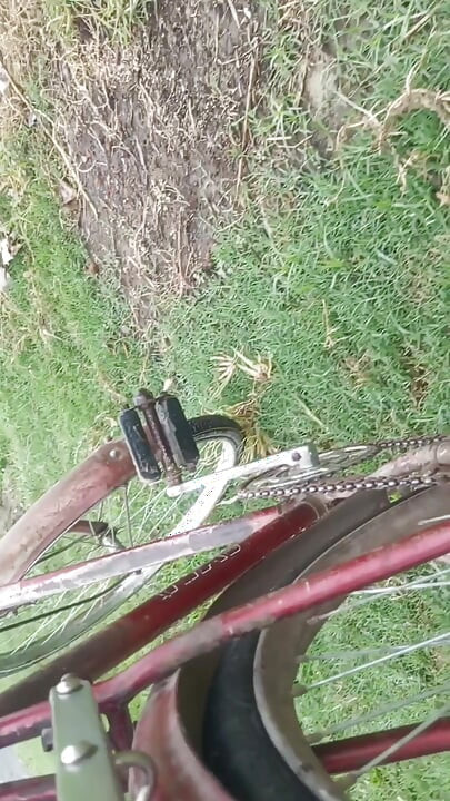 Chacha Naraj Hokar Jangal Me Mutthi Marta Hai Chachi Ghar Par Chut Ka Pani Nikalti Hai