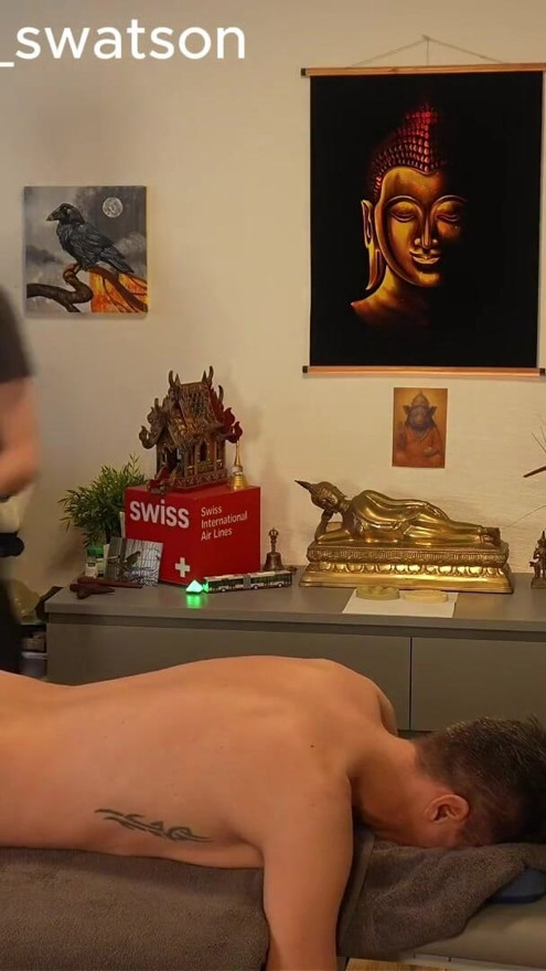 Straight handyman gets sexually seduced by sexy masseur | Clip 1