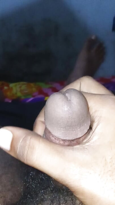 Wanking and cum in the park