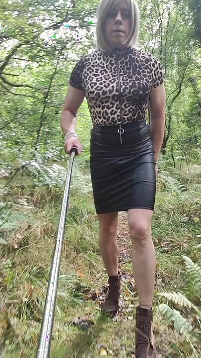 Pušim i pokazujem gaćice na području krstarenja