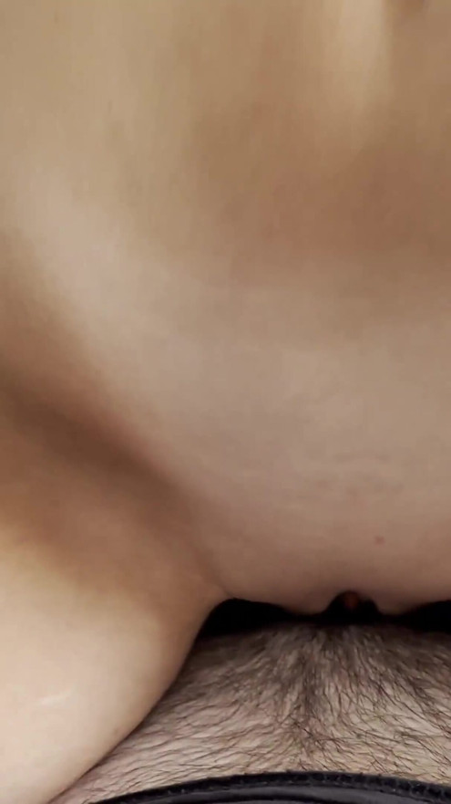 My stepsister is ready to do anything for a donation in the game! | Clip 2