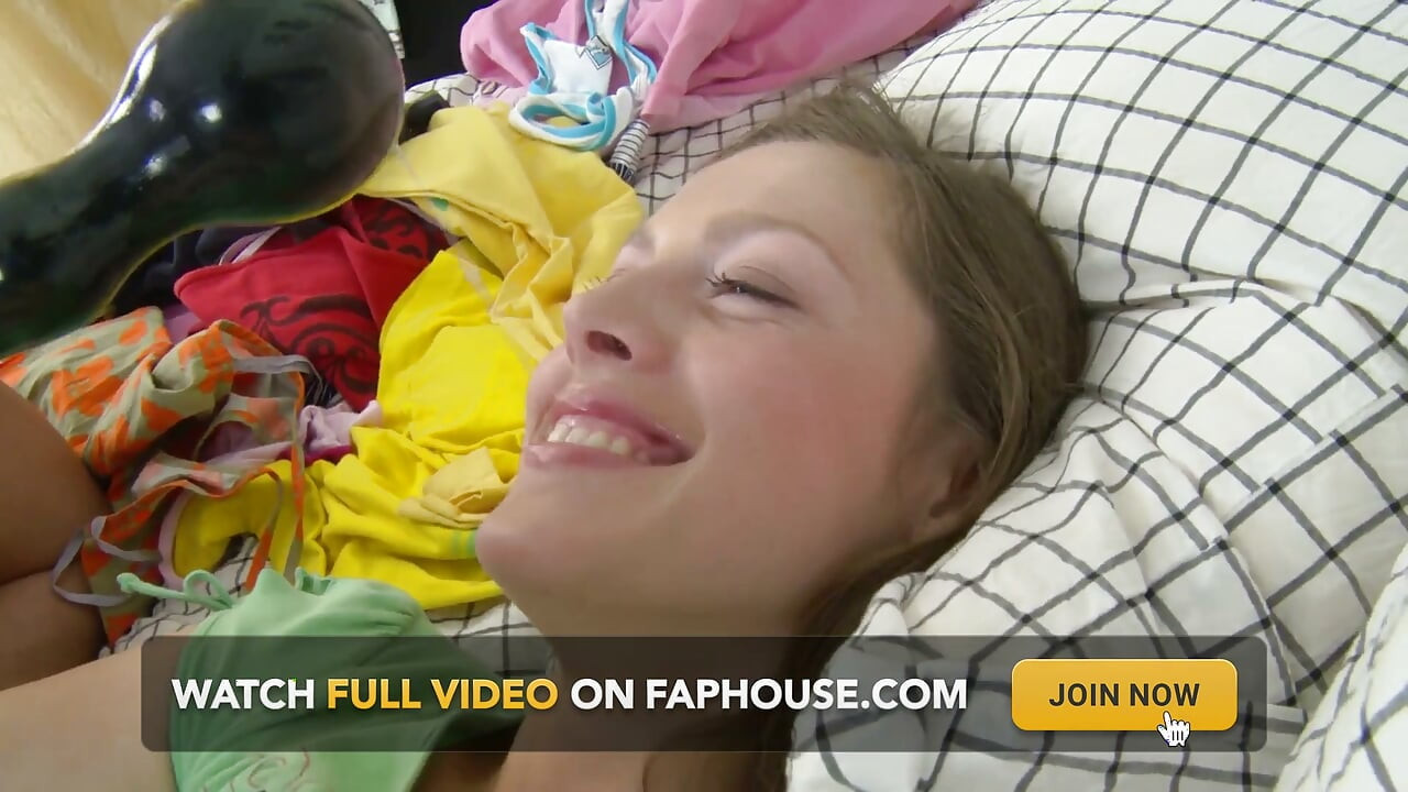 Creampie in the ass for the naughty teen who adores ass fuck and toys