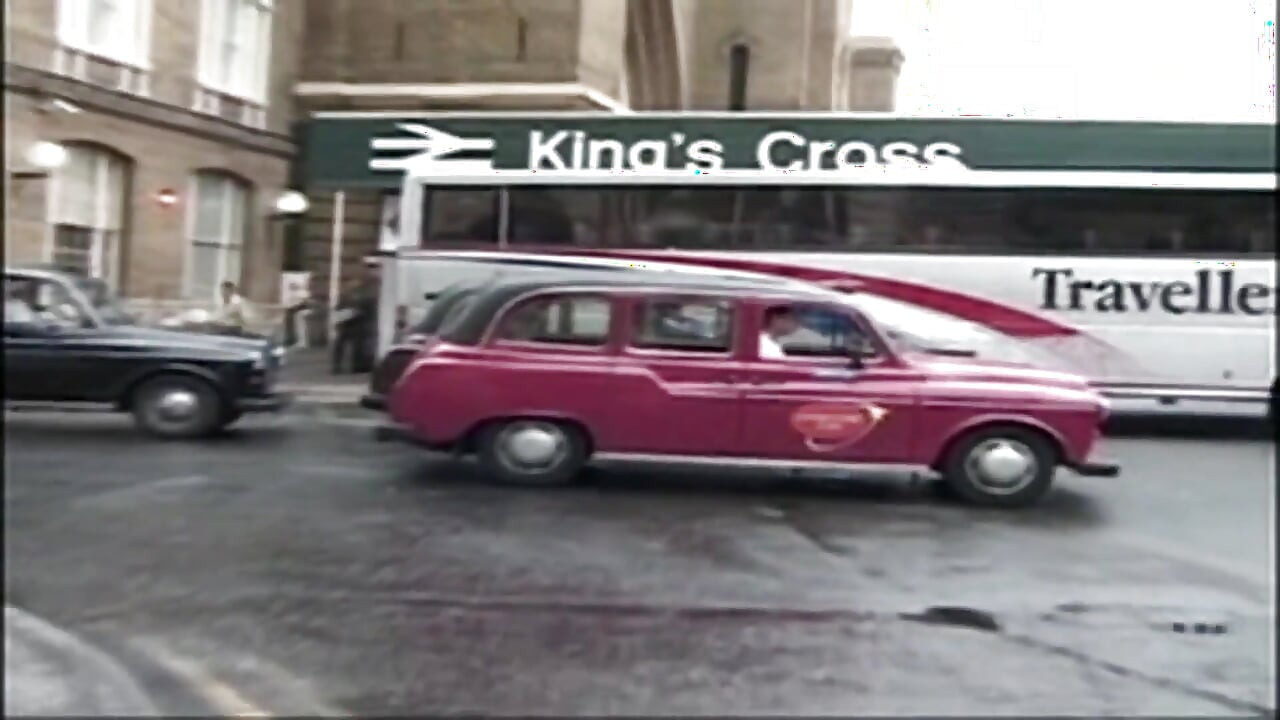 ビッグ・オマールの英国冒険:運河アナル・ベイブス(2001年)