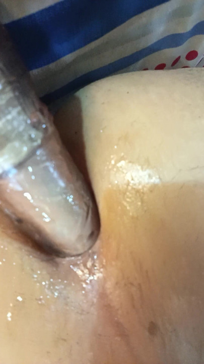 Knuller rumpa mi med dildoen