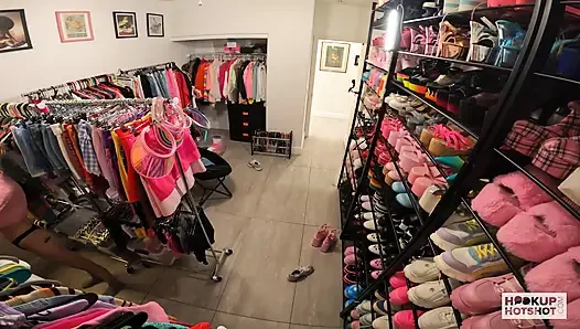 Schüchterne breezy Bri ist geil auf bryan Gozzlings grobes ficken!