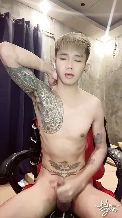 HORNY ASIAN INKED BOY TEASING, NIPPLE PLAY, MASTURBATING FOR HIS VIEWERS