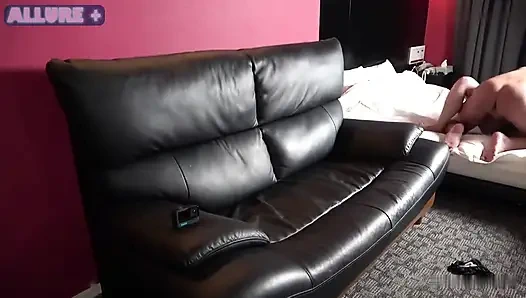 Raw First Time - ibu tunggal 29 tahun menemukan kembali keintiman setelah istirahat panjang