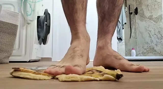 Fruit Foot Smash – Banana