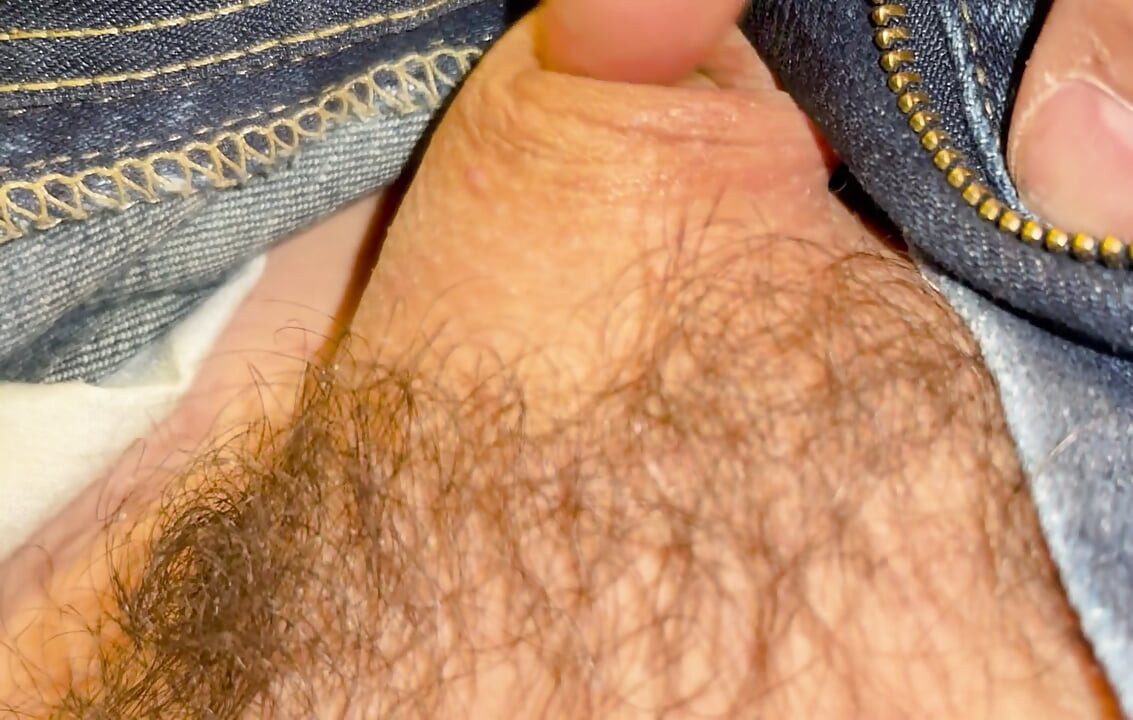 Inverted micro cock rub