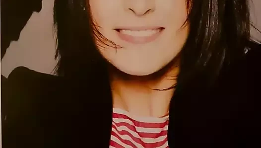 Anna Richardson boşalıyor