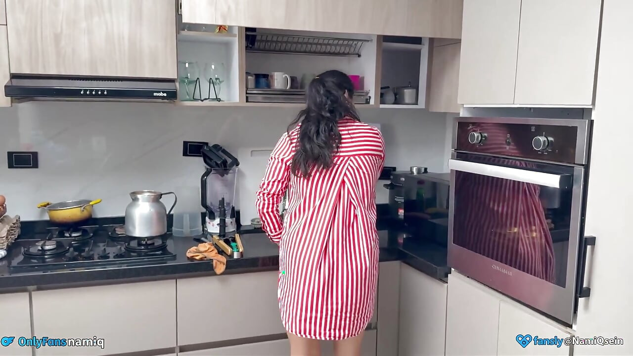Wet Dress, Sex with Mother-in-law, Natural Beauty.