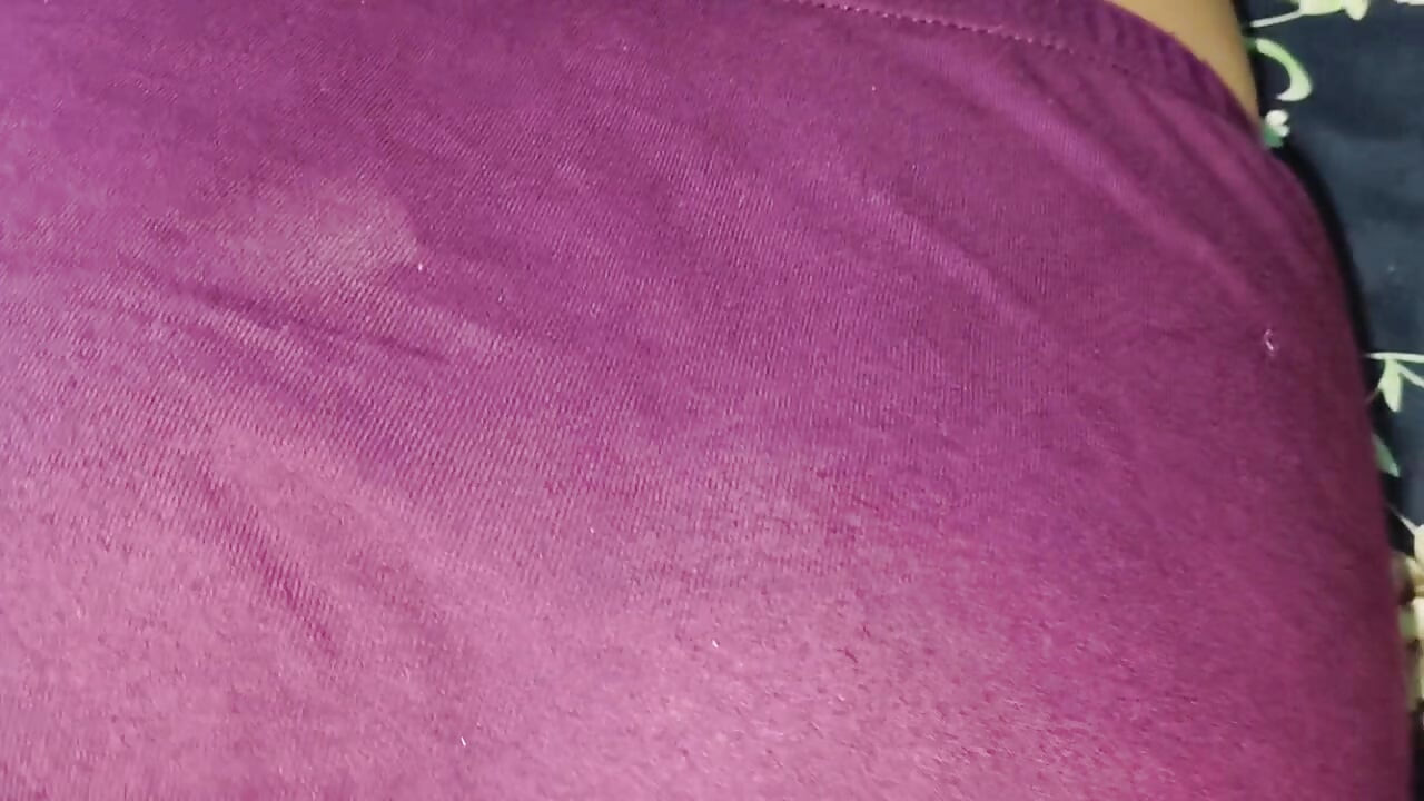 Village ki Sab Se Khobsoort Lardki ki Chudai små pupper i stor kuk
