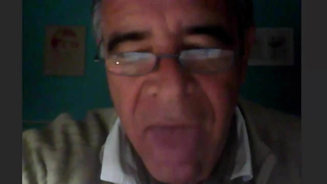 Mi vecino maduro es gay