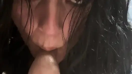 Denim Deepthroat, Tersingkap dan Meludah Bermain. Telan Sperma Dua Kali