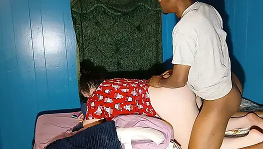 Pantat bahenol cewek ini dientot habis-habisan sama kontol besar