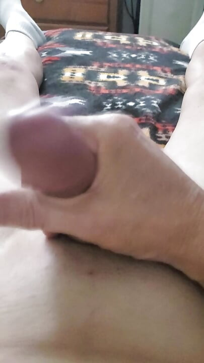 HornyDiver69 Stroking again after my Tripleshot