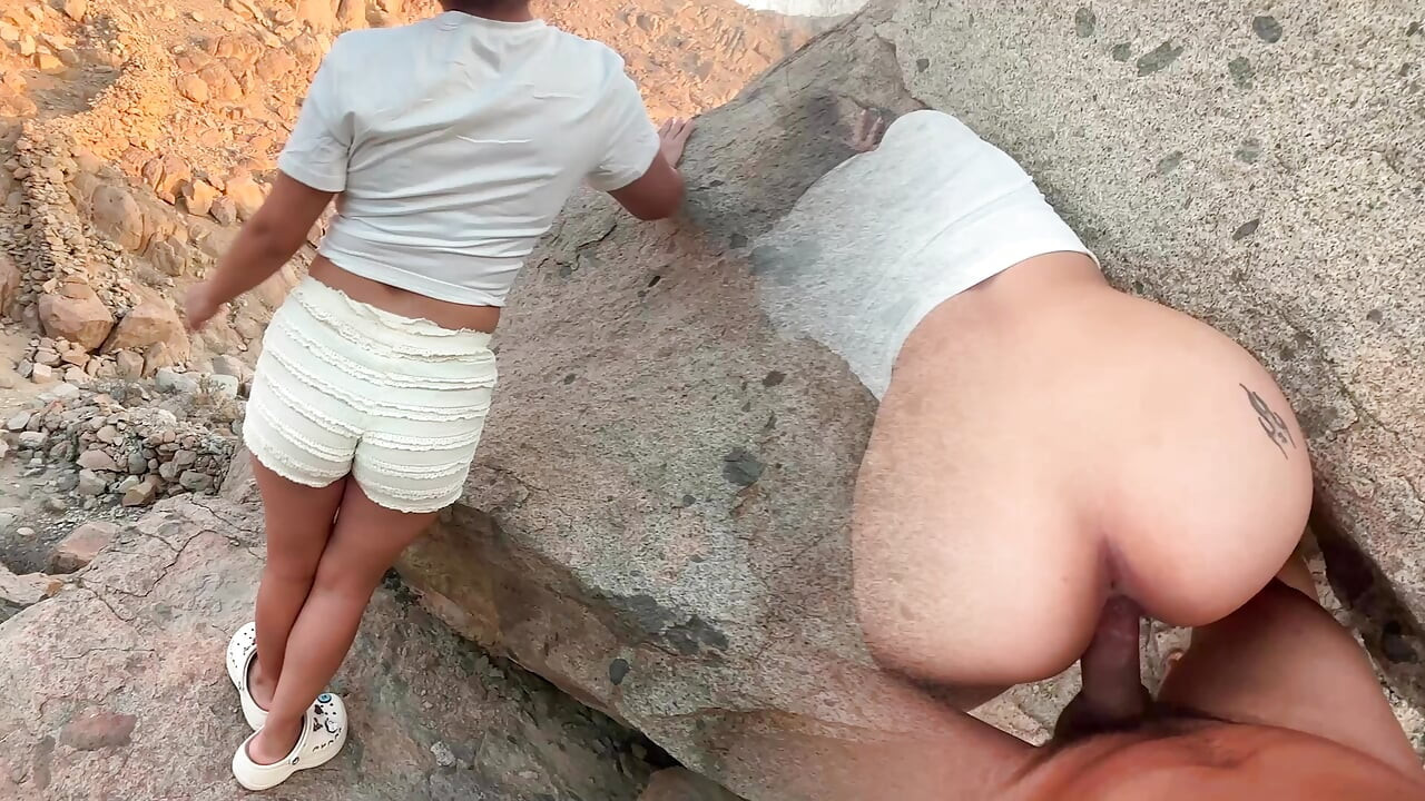 Aku mengajak putri tiriku ke Screaming Mountain dan dia akhirnya berteriak...