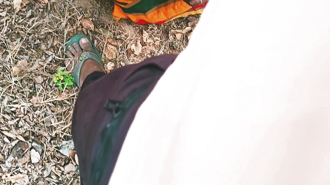 Indian Bhabhi Devar Homemade Sextape MMS monik
