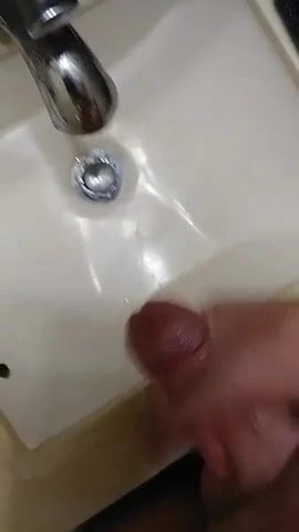 Weer een snelle cumshot!