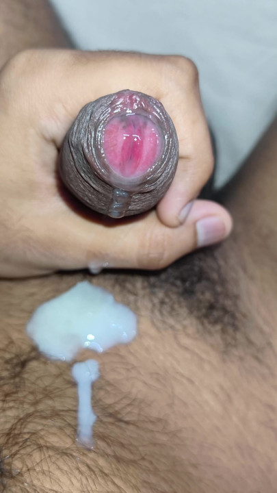 Unloading huge load of cum