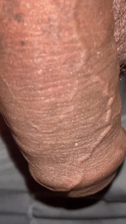 印度德西男孩与橙色的鸡巴操逼。 | 短片 1