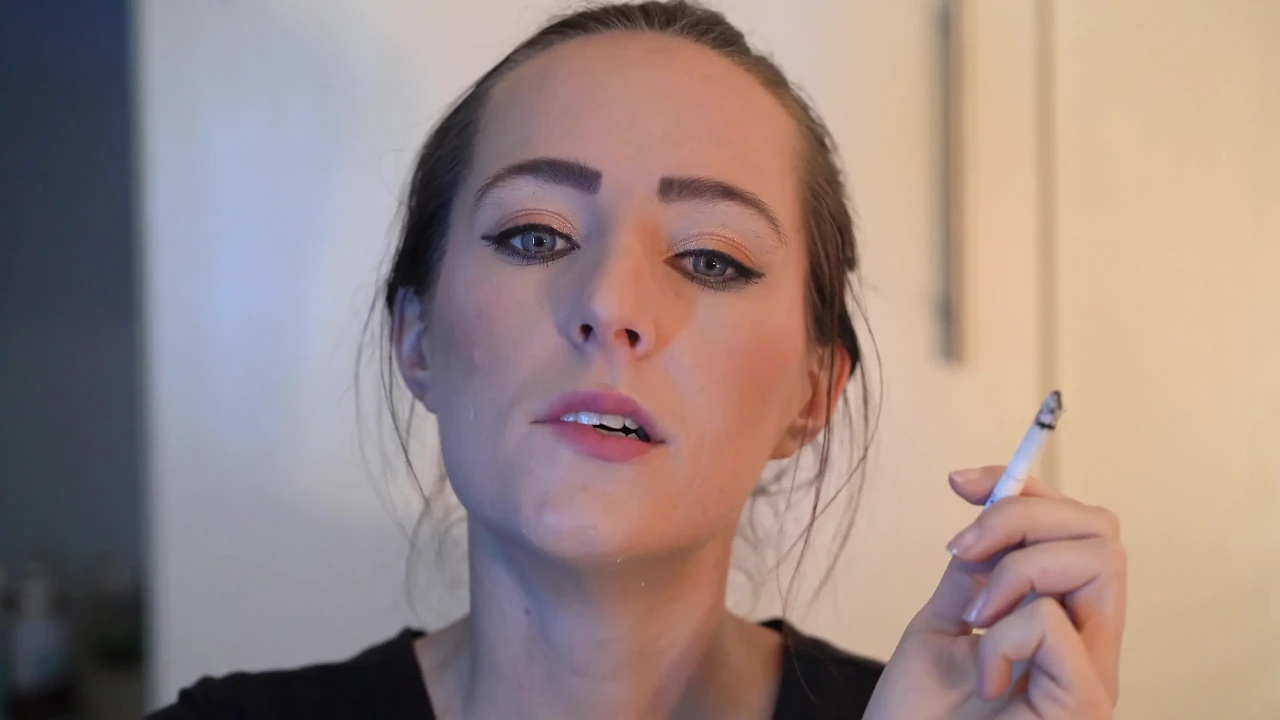 Sensual Close up Smoking with Petite Girl