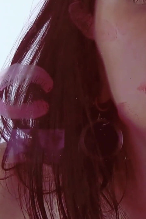 Sensual red kisses