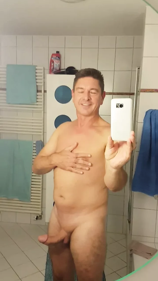 Bad und hart,  hard in bathroom