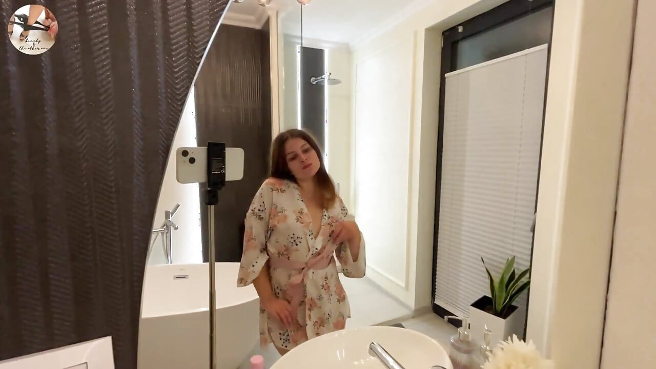 small tits massage tease with oil