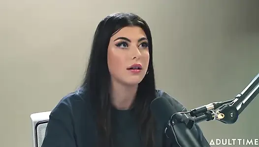 Profesyonel bir dominatrix olmak Gal Ritchie'nin beklediği şey değil!  Adult Time Podcast