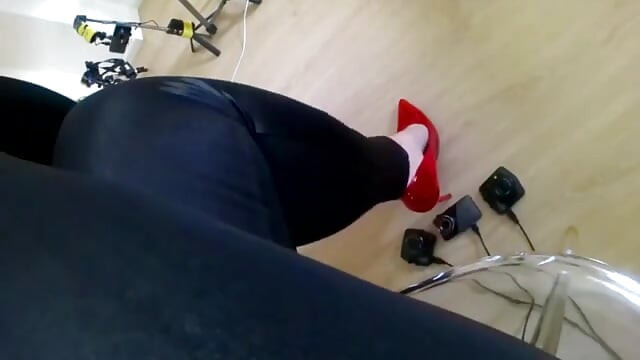 Playing in black thight pants slomo thick calves shak